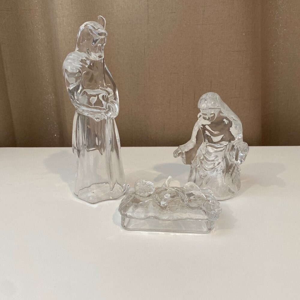 Clear‎ Glass Nativity Set – Joseph, Mary & Baby Jesus – 3 Piece Set